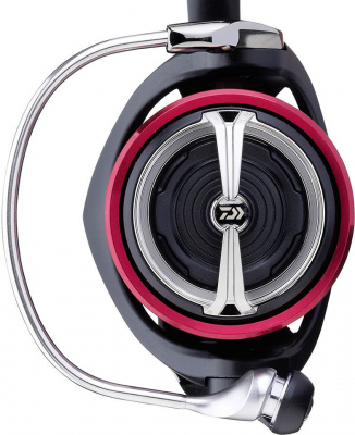 Катушка Daiwa 17 Fuego LT 3000D-C