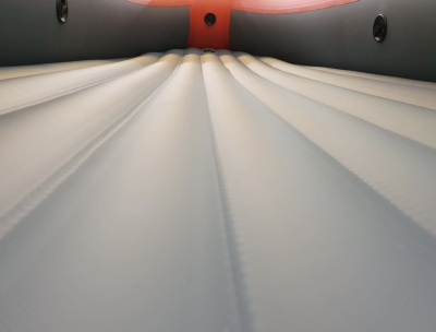 Надувная лодка Boatsman BT320ASR Sport  (графитово - красный)