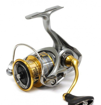 Катушка Daiwa 18 FREAMS LT 3000