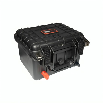 Аккумулятор VOLAT LiFePO4 12V / 105ah (EVE-105) в ударопрочном кейсе КОМПАКТ