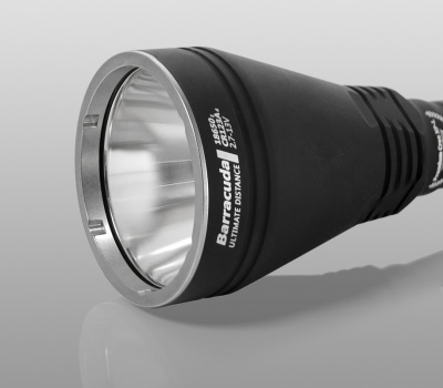 Поисковый фонарь Armytek Barracuda (тёплый свет)