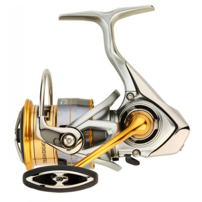 Катушка Daiwa Freams 21 LT 3000